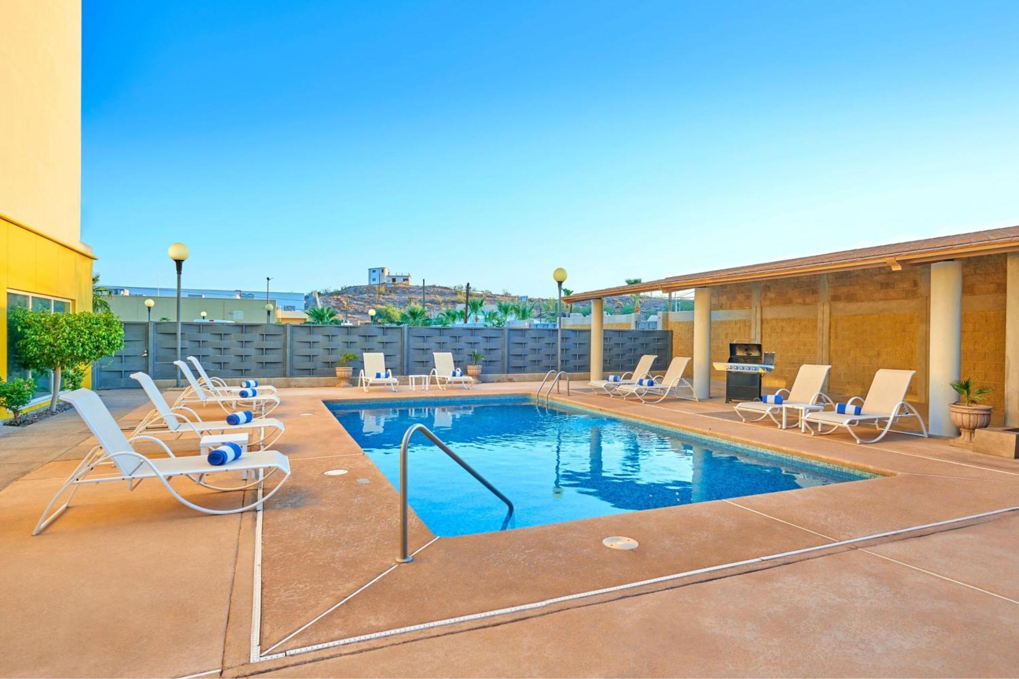 City Express By Marriott Caborca Heroica Caborca Exterior photo